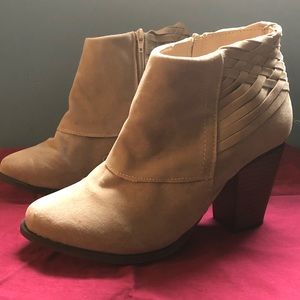 Ankle high tan heeled boots
